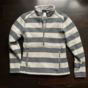 Patagonia women’s Half Zip